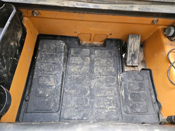 2020-case-tv450-image-24