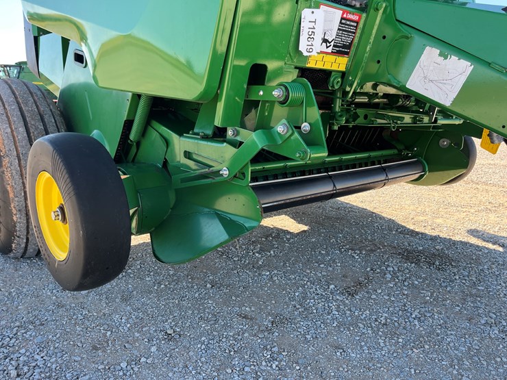 2020-john-deere-450m-image-7