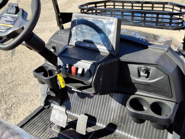 #13-•-4-seater-electric-golf-cart-(sdlgc80)-image-5