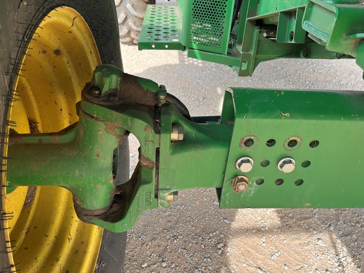 2013-john-deere-s670-image-27