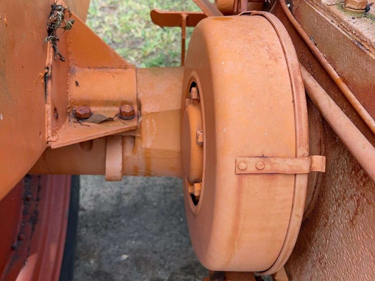 minneapolis-moline-ztu-image-32