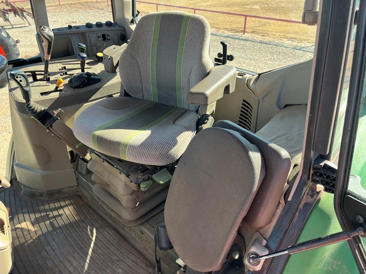 2010-john-deere-6430-image-18