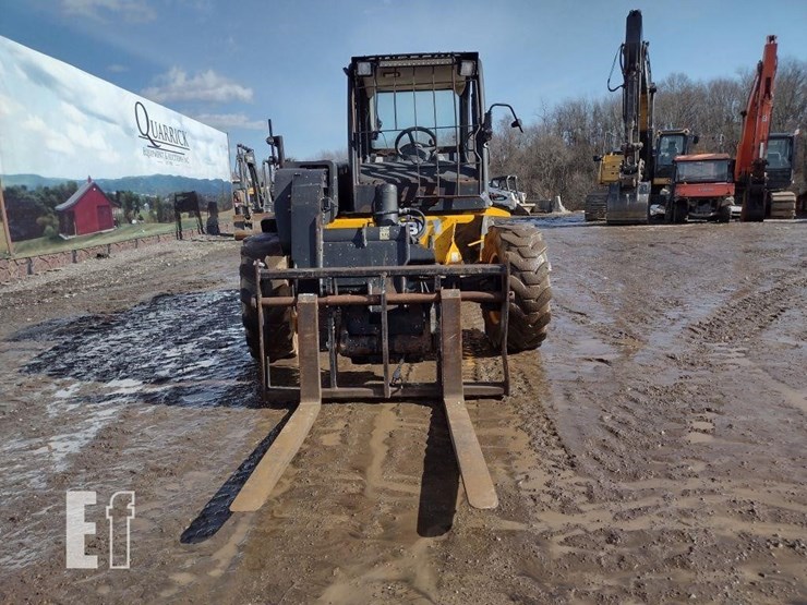 2013-jcb-527-55-image-4