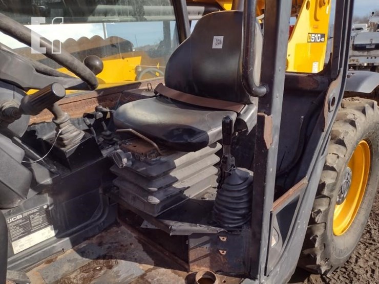 2017-jcb-510-42-image-13