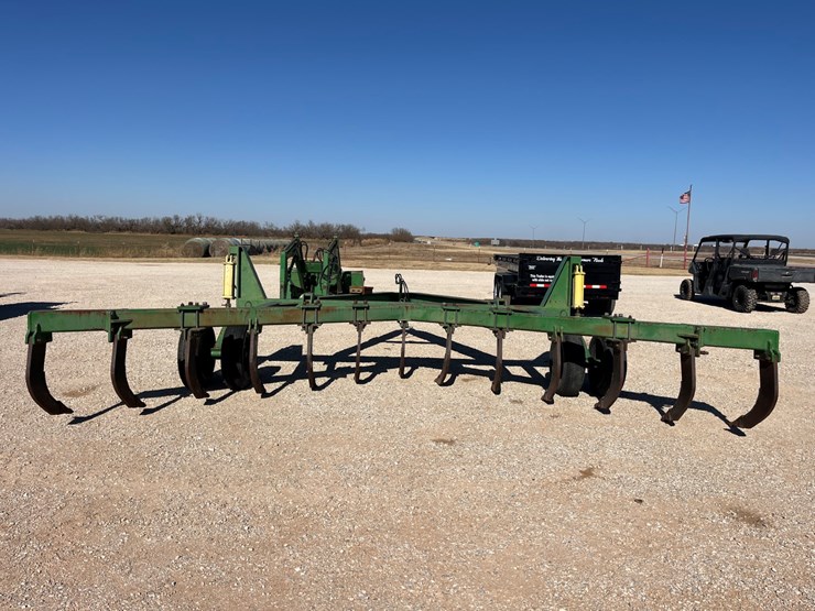 #t8408-•-laney-13-image-10