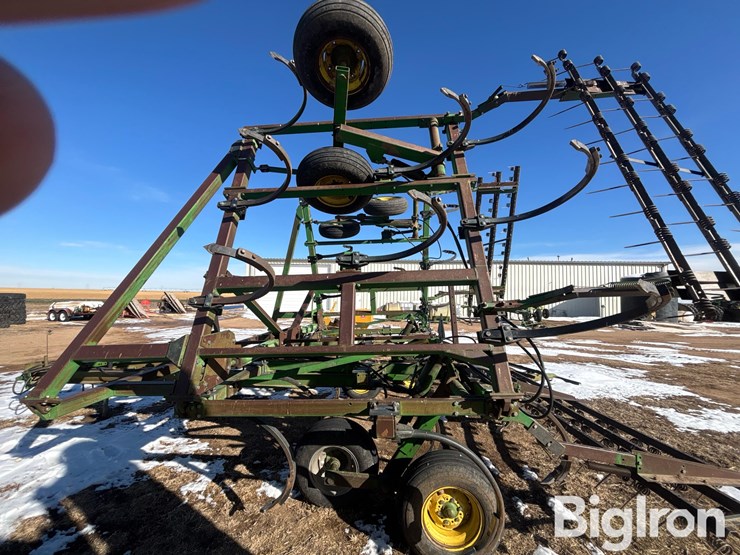 1990-john-deere-610-image-6