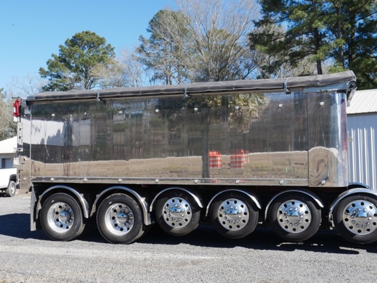 2018-kenworth-w900-image-5