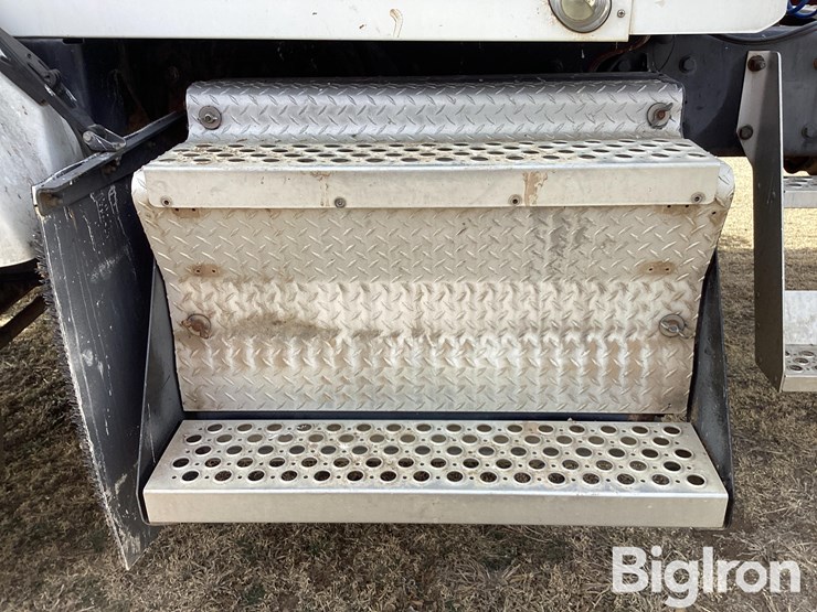 2006-kenworth-t800-image-16