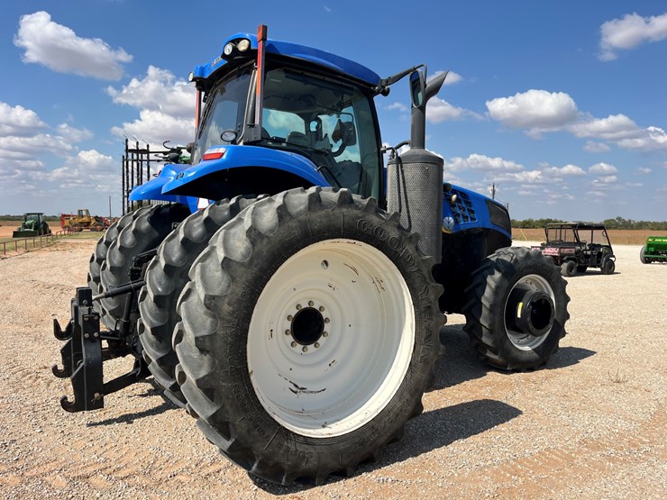 2015-new-holland-t8.410-image-9