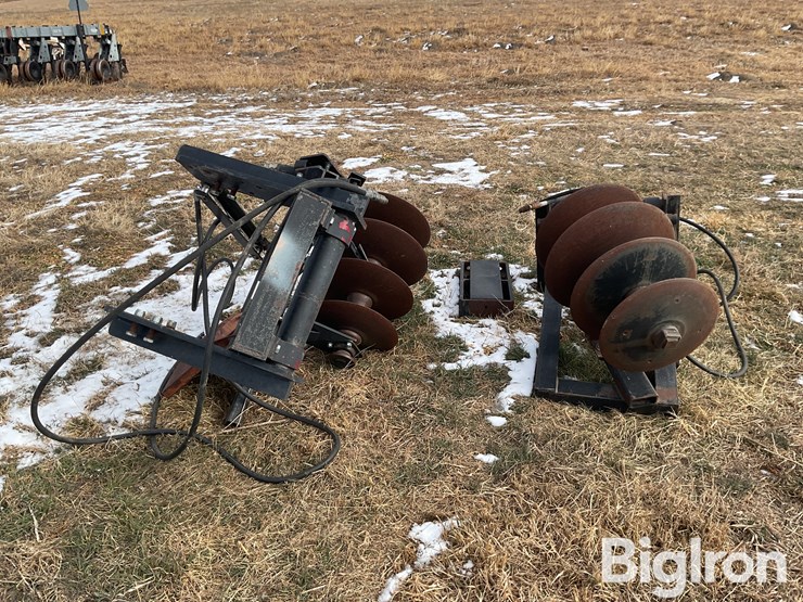 mounted-pivot-track-closer-image-6