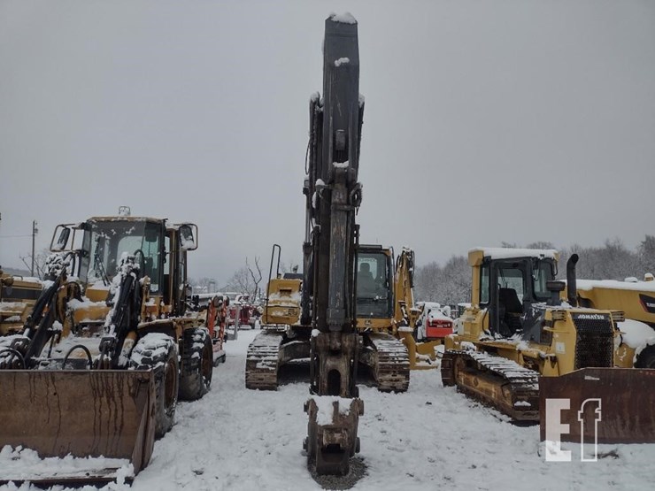 deere-350g-lc-image-2