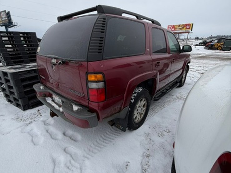 2005-chevrolet-tahoe-z71-image-4