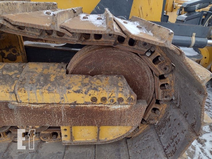 2022-deere-700l-lgp-image-35