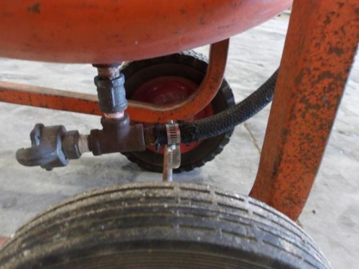 portable-sandblasting-tank(s)-image-15