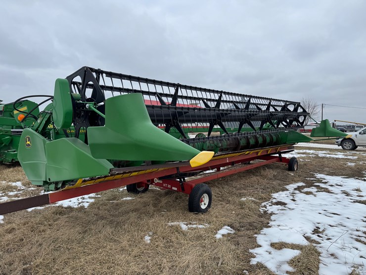 john-deere-630f-image-11