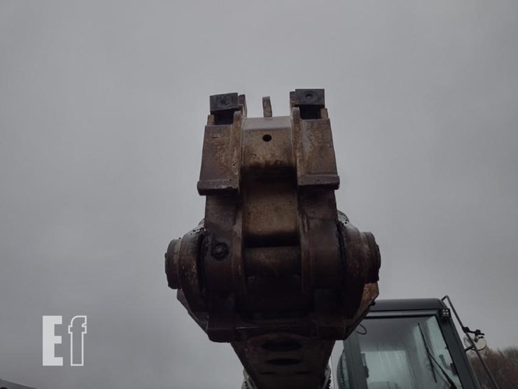 2005-gradall-xl3300-image-30