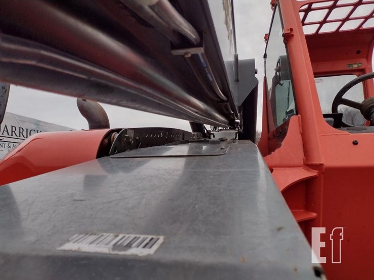 2018-skyjack-sj843th-image-26