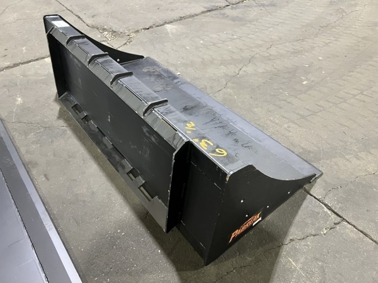 2025-pabreak-63"-gp-bucket-image-2