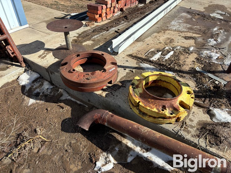 rear-inside-tractor-weights-image-1