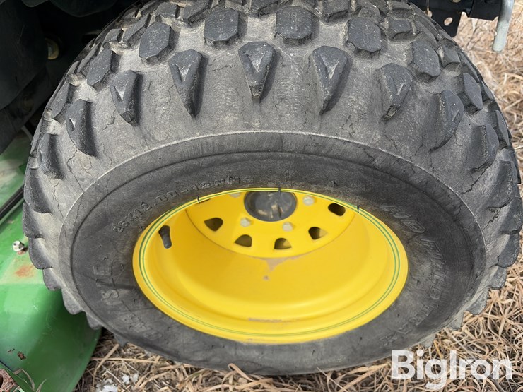 john-deere-x720-image-14