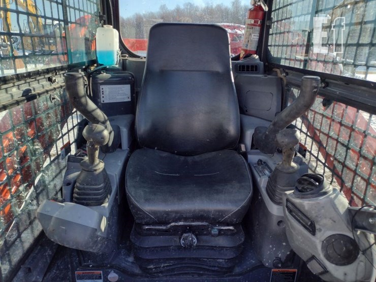 kubota-svl75-image-11