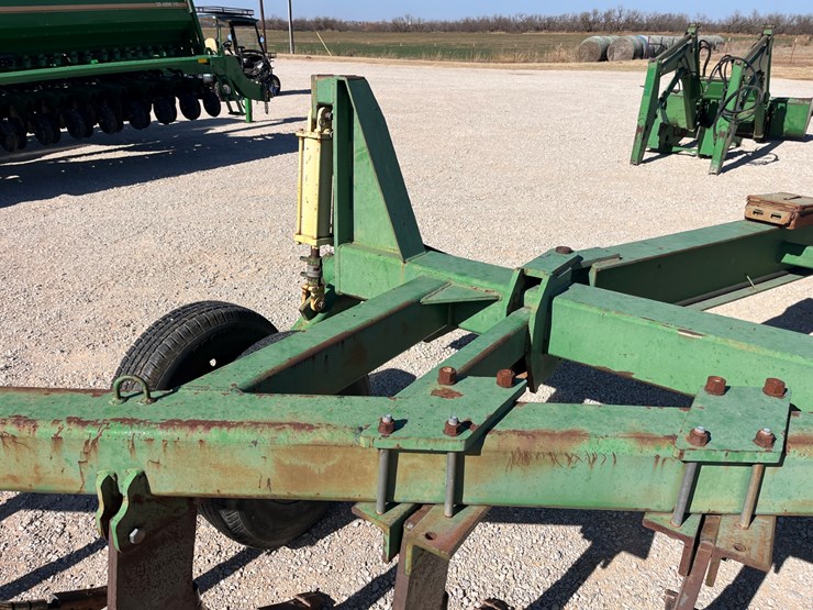 #t8408-•-laney-13-image-12