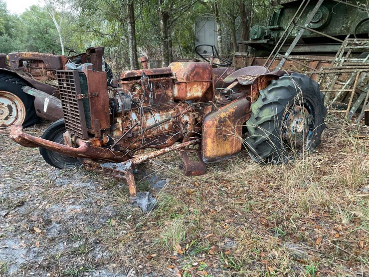 minneapolis-moline-aip-image-1