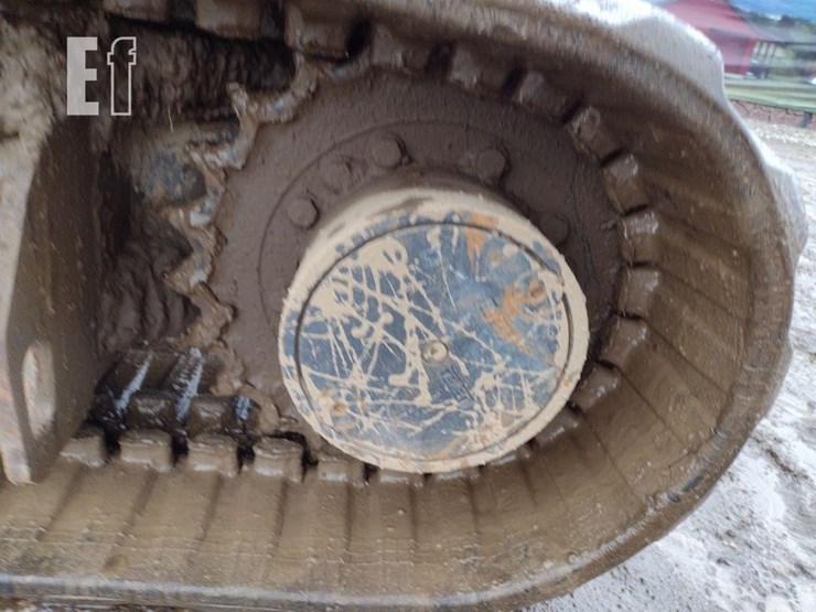 2014-hitachi-zx35u-image-28