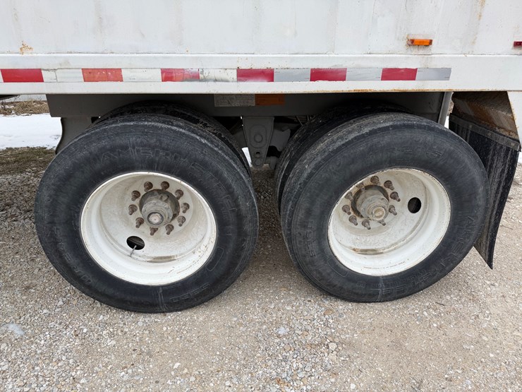 2008-jet-hopper-image-5