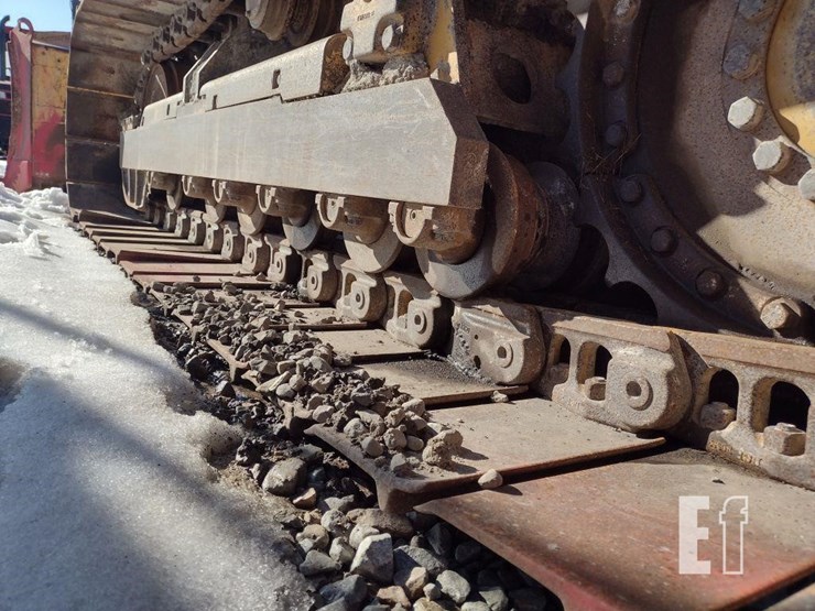 2007-deere-700j-lgp-image-26