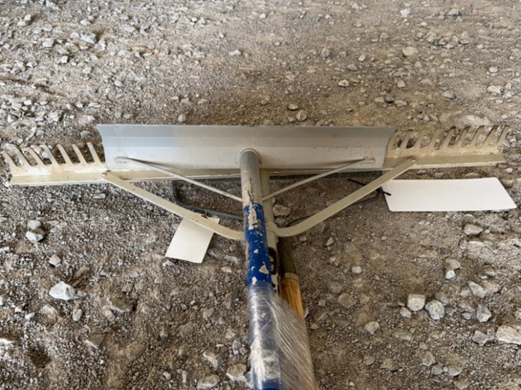 3-concrete-rakes-image-2