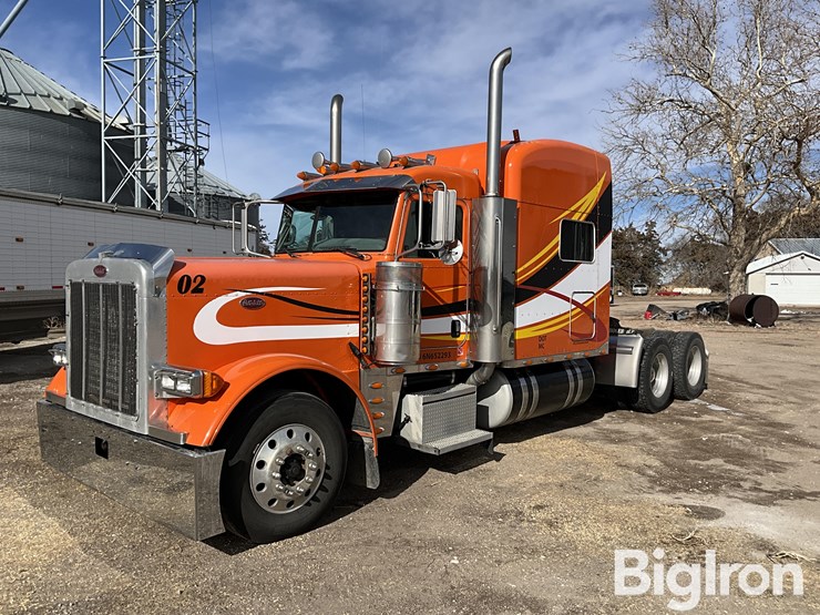 2006-peterbilt-379-image-1