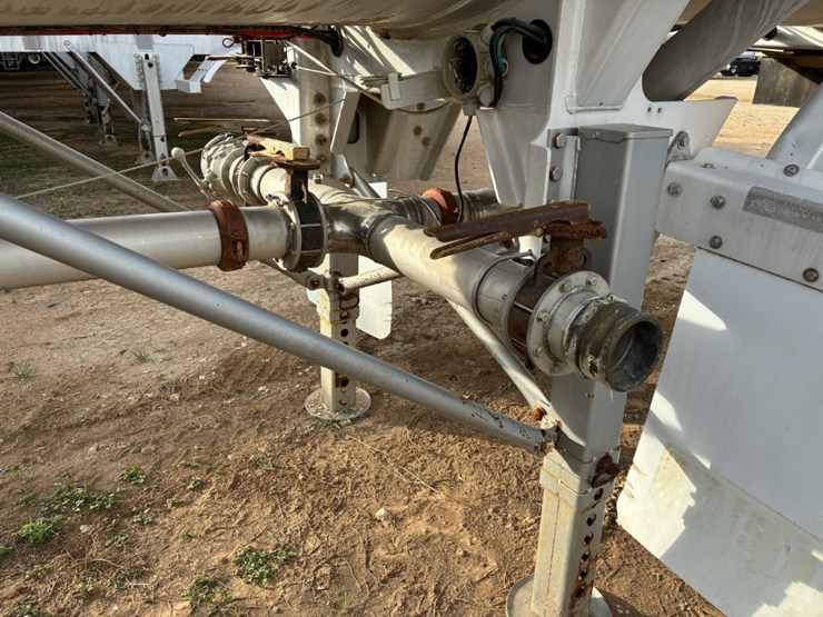 2010-heil-trailer-image-8