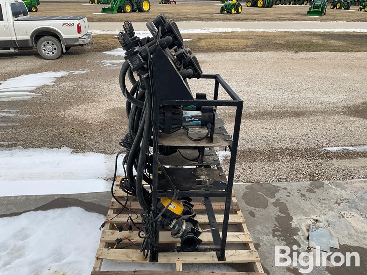 durapump-four-bank-spray-pump-image-4