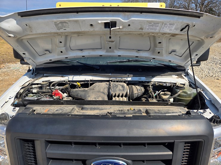 2019-ford-e450-image-17