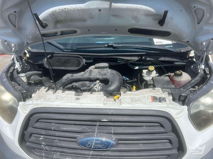 2017-ford-transit-image-7