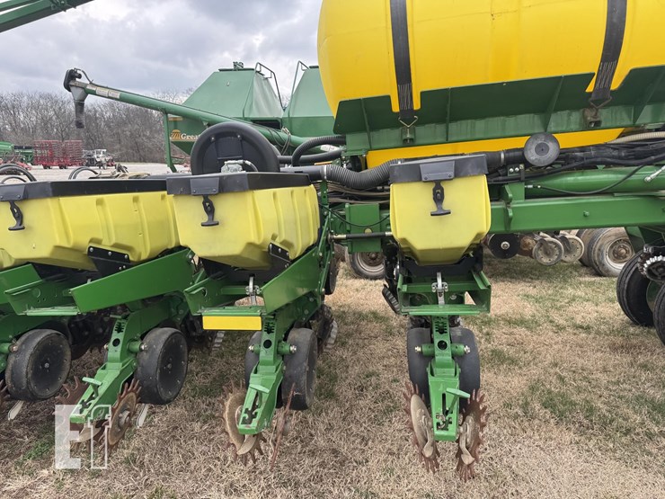 john-deere-1770nt-image-22