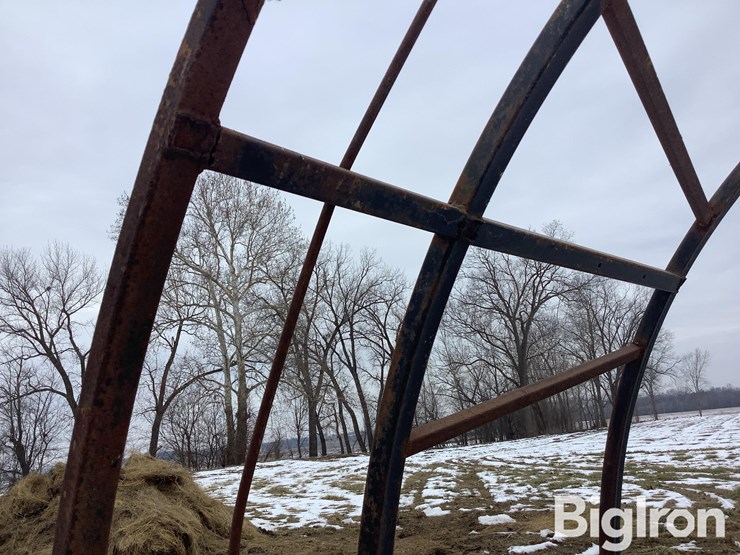 8'-bale-feed-ring-image-10