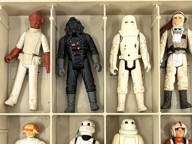 #1066-•-1970's-vintage-star-wars-action-figures-image-7