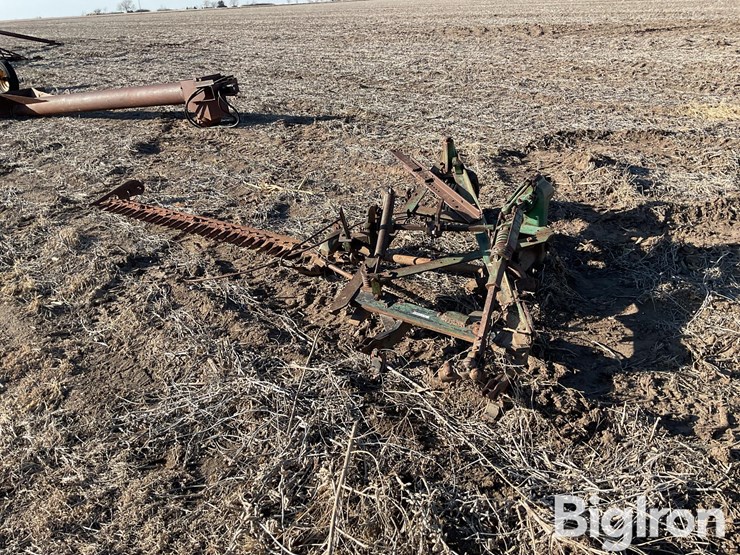 john-deere-5-image-1