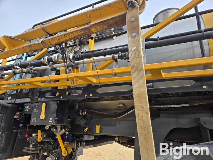 2015-ag-chem-rg1100b-image-14