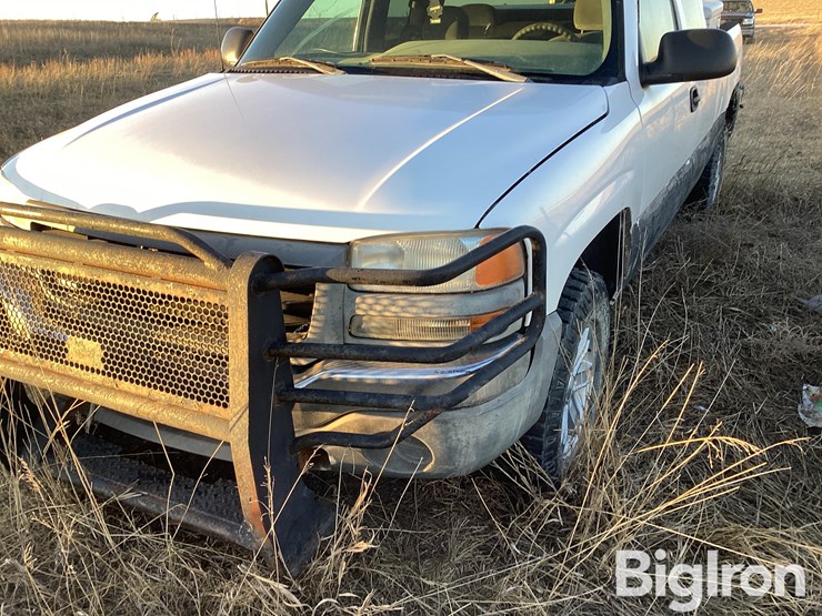 2006-gmc-sierra-1500-image-11