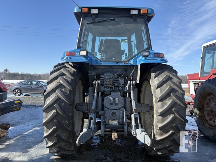 1995-ford-8670-image-5