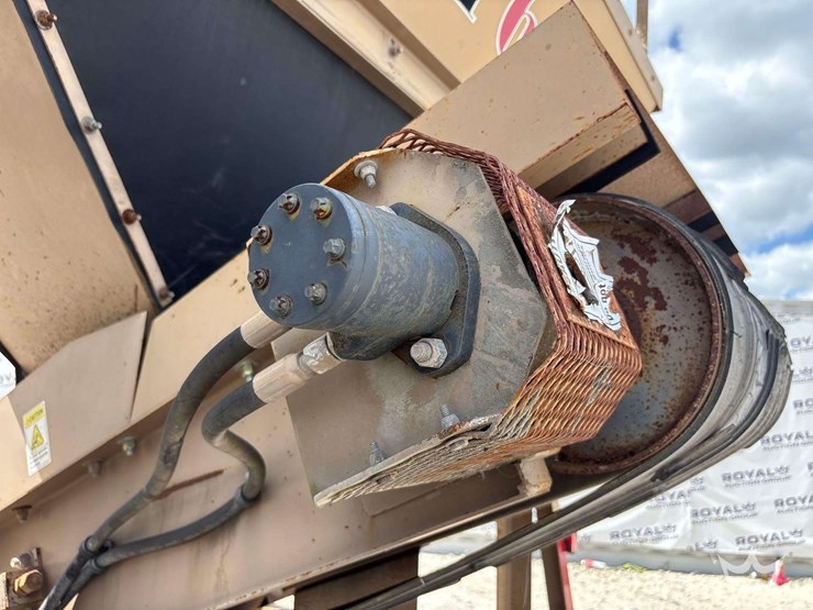 screen-usa-trom-6090-image-24