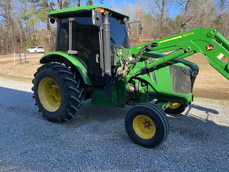 2015-john-deere-5100m-image-20