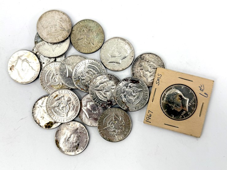 #32244-•-various-kennedy-half-dollars-image-2