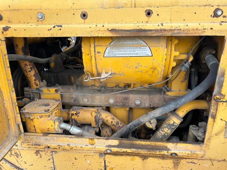 caterpillar-d6c-image-20