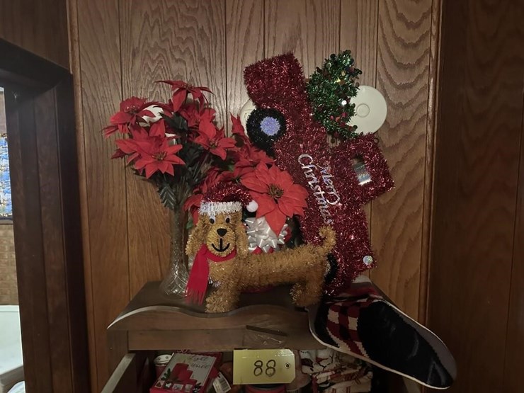 misc.-christmas-decor-&-candles-image-2