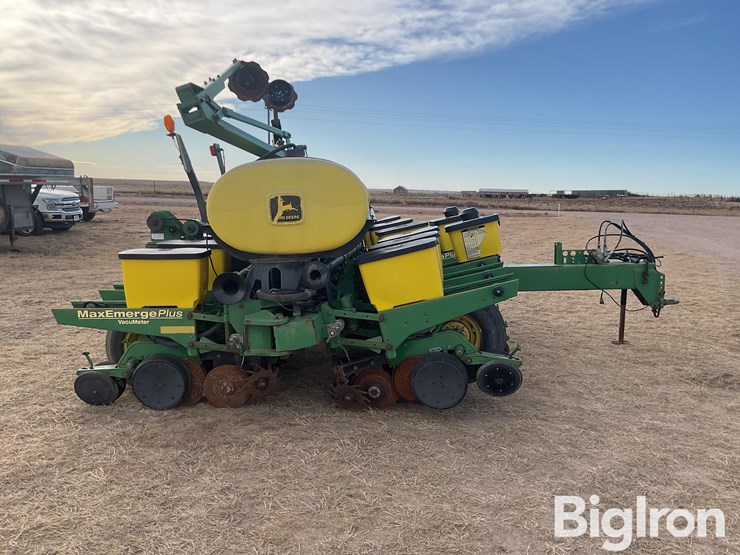 2000-john-deere-1760-image-4