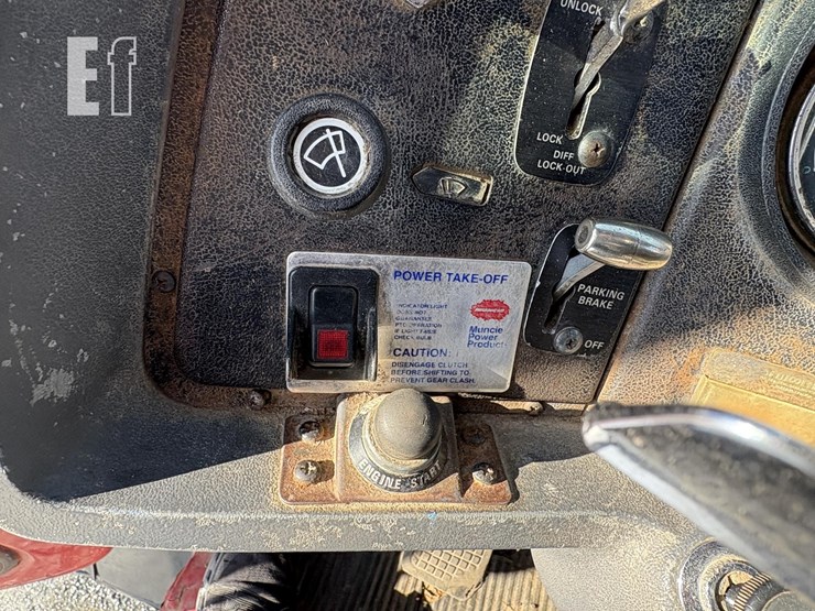 1984-ford-l8000-image-20